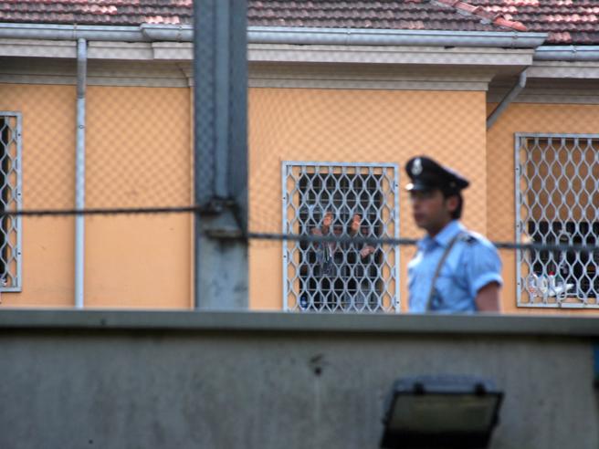 carceri:-la-vergogna-di-suicidi-e-botte